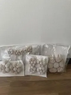 3coins スリーコインズ ポンポンフラワーセット ピンク・ベージュ 未使用