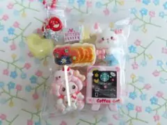 ガチャ詰め風ポーチ キーホルダー ハンドメイド キャンディバック　デコパーツのサムネイル