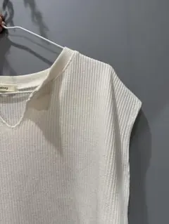 アイボリー ノースリーブ　リブワンピース　Mサイズ