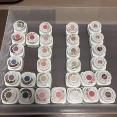 ジェルネイル30点まとめ売り（マグネットジェルも有り） 美品！ほぼ未使用