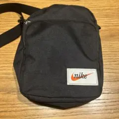 Nike ショルダーバッグ 黒のサムネイル