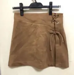 台形　ミニスカート