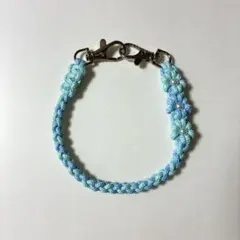 花編み 細め パラコード ハンドストラップ スマホ 落下防止 ミント 水色