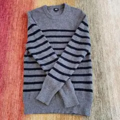UNIQLO グレー ネイビー ストライプ ウール100%セーター M