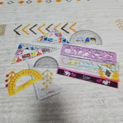 三角定規、分度器、定規のセット