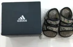 adidas ベビー　サンダル　キッズ　迷彩　12cm