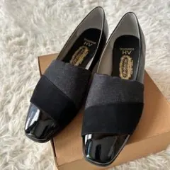 週末セール♦︎ 未使用＜銀座ヨシノヤ＞　外反母趾対応のカジュアルパンプス