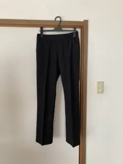 本日限定値下がり新品スラックス ウエスト67、ヒップ93