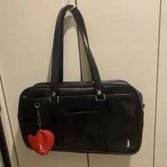 EASTBOY スクールバッグ　女神刺繍　ハート型キーホルダー付き