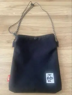 【美品】CHUMS チャムス CORDURA ミニショルダー サコッシュ 黒のサムネイル