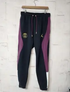 Item thumbnail for item 07f8f5fa-a511-4925-988a-ea1d78fb9de3