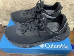 コロンビア Columbia スニーカーのサムネイル