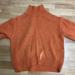 Ungrid 大人気オレンジ ハイネックニットセーター
