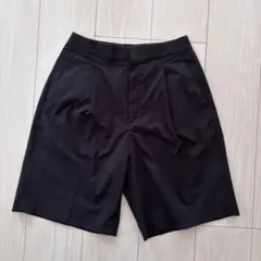 ◼︎UNIQLO◼︎theory 感動タックイージーショートパンツ(丈22cm)