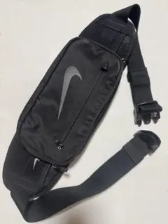 Nike ボディバッグ ブラック
