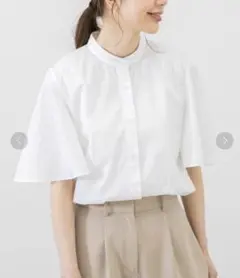 URBAN RESEARCH Sonny Label　バタフライスリーブブラウスのサムネイル