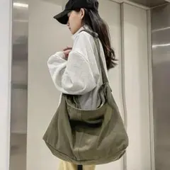 新入荷ニュースペーパーバッグ ショルダー バッグ　メッセンジャー バッグ 大容量