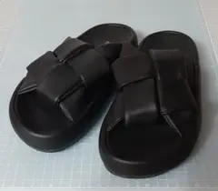 Item thumbnail for item 43c9d928-98da-4d78-b73e-0359b8f465f0