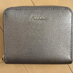FURLA 二つ折り財布のサムネイル