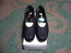 撥水幅広パンプス　24.5cm　４E