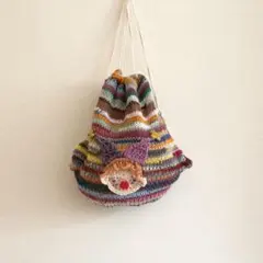 ハンドメイド　ナップサック　手編み　編み物　ピエロ　カラフル