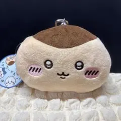 新品タグ付★ちいかわ　ぬいぐるみパスケースポーチ①くりまんじゅうカラビナリール付