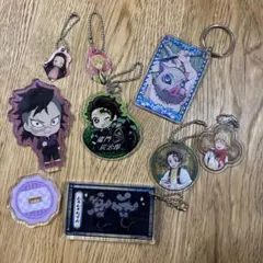 【8個セット】鬼滅の刃　アクリルキーホルダー　アクリルスタンド　炭治郎　伊之助