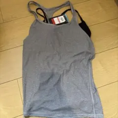 Nike ヨガウェア タンクトップ