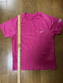 Nike Dri-FIT ピンク Tシャツ XS