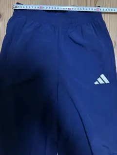 adidas ネイビー パンツ