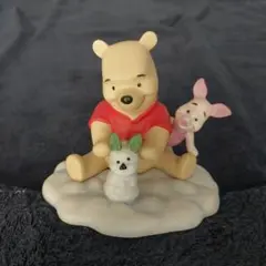 見本【6月】Disney くまのプーさん 陶磁器　置物 見本【6月】Disney くまのプーさん 陶磁器 置物 - メルカリ