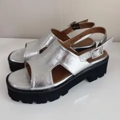 銀座かねまつ サンダルのサムネイル
