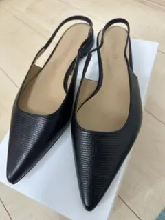 BABYLONE 黒 バックスリングパンプスのサムネイル