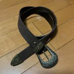 レザー ブラウン ベルト 装飾的バックル