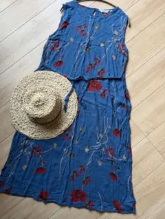 レトロ　昭和　ノースリーブ　ワンピース　ブルー　花柄　赤　個性
