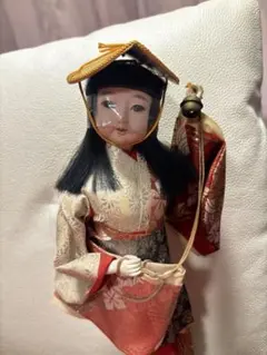 昭和レトロ】日本人形 和風置物 着物人形 ガラスケース飾り - メルカリ