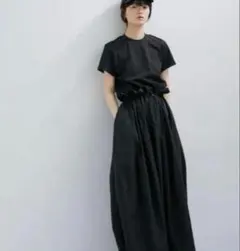 【6/2限定価格です】　【新品（試着のみ）】アダムエロペ　ドロストワンピース