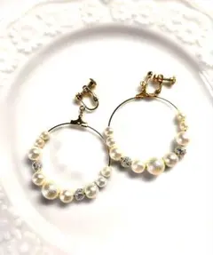 ハンドメイド　未使用新品　パールとクリスタルビーズのフープイヤリング