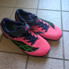 asics レイザービーム 23.5cm