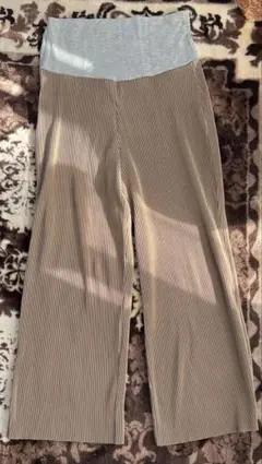 Item thumbnail for item a3ae4b11-ac7d-40c3-827a-a94809d87c0b