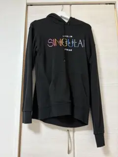 サブリナ カーペンター　トレーナー　singular