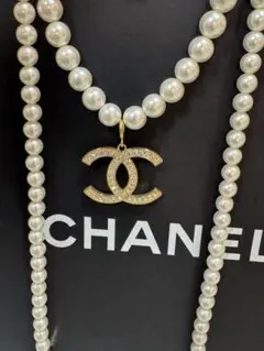 CHANEL パール CCロゴ ネックレスノベルティー