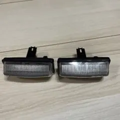 セレナ C26 LED ライセンスランプユニットのサムネイル