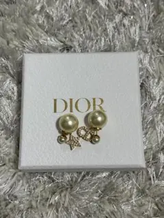 DIOR トライバル ピアス パール スター CDロゴ　値下げしました！即購入◎