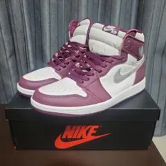 新品未使用品　ジョーダン1ボルドー Nike Air Jordan 1 High OG 