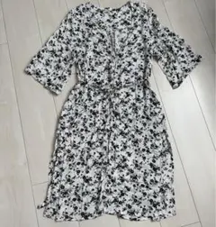 GU 花柄ロングカーディガン ポケット付き シワ加工