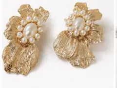 ゴールド フラワー パール ピアス