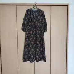 Discoat 花柄 バルーン袖 ワンピース