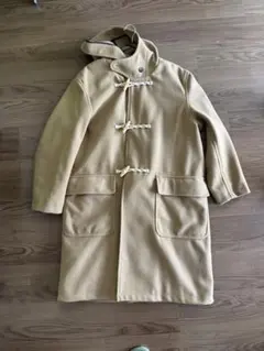 ベージュ ダッフルコート フード付き