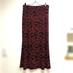 黒赤花柄フレアロングスカート　ストレッチ素材